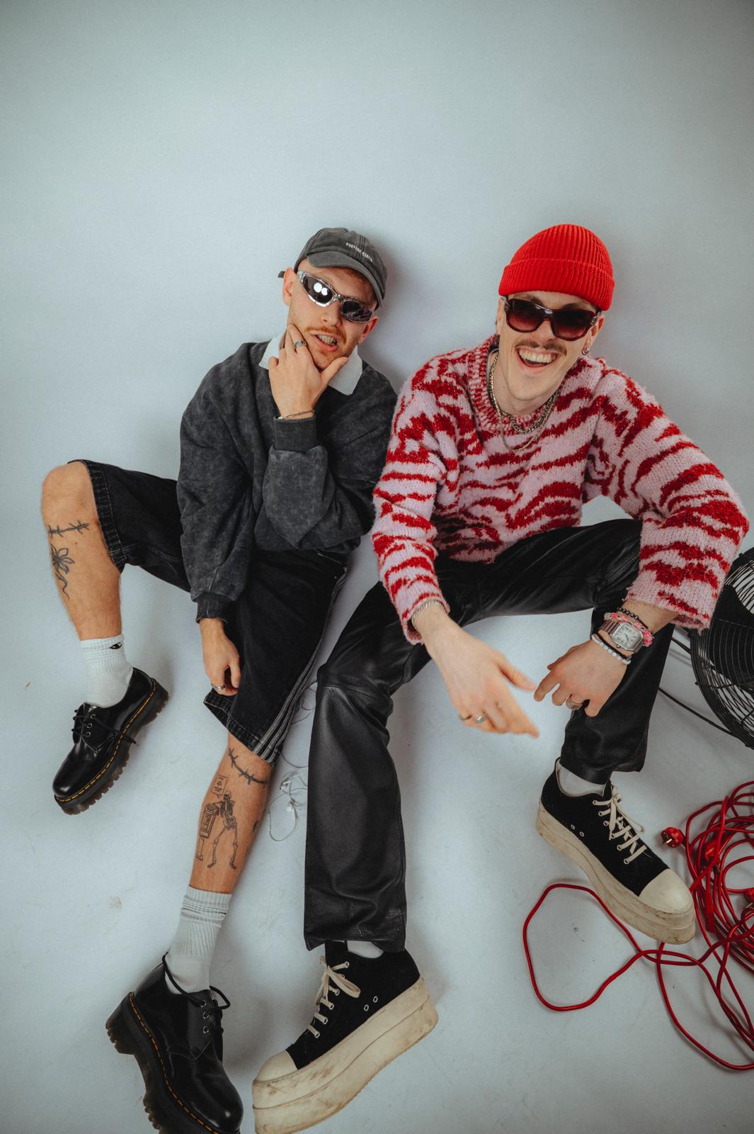 MORIS X WHOSDOM - Pressefoto